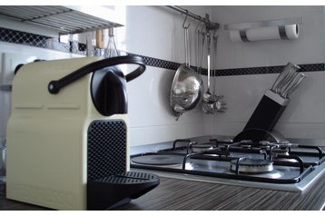 Croazia Privát Sesvete, Esterno